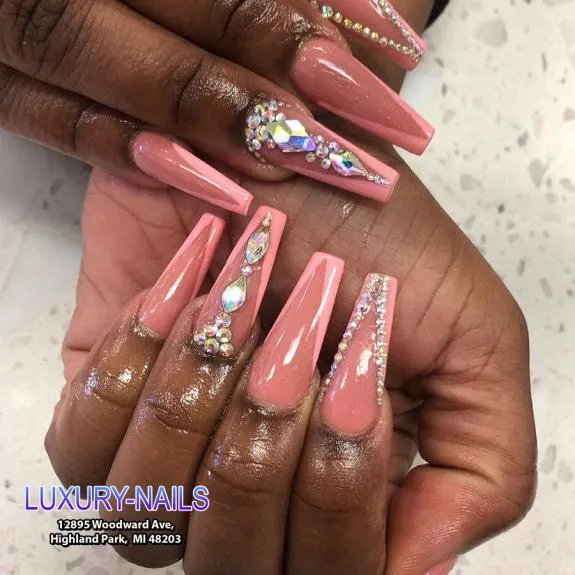 luxury-nails-12895-woodward-ave-highland-park-mi-48203-united-states_8-w575.webp