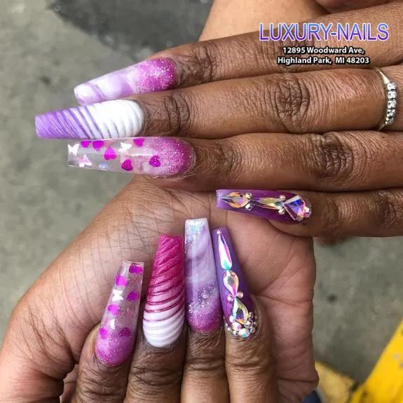 luxury-nails-12895-woodward-ave-highland-park-mi-48203-united-states_9-w575.webp